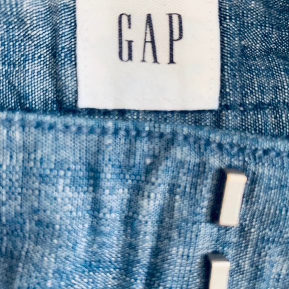 NWT🌸💫Denim color GAP shorts - Picture 6 of 7